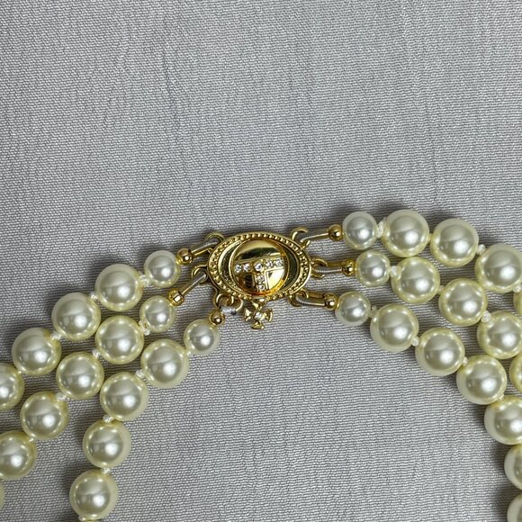 Vivienne Westwood Irregular Gold Necklace - Picture 6 of 10